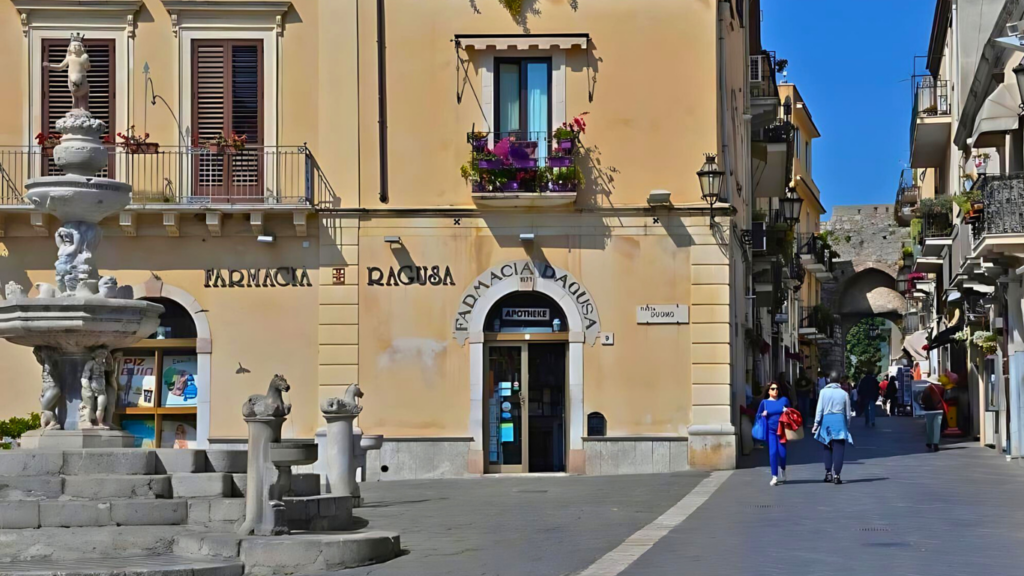 Farmacia Ragusa, Piazza Duomo Taormina